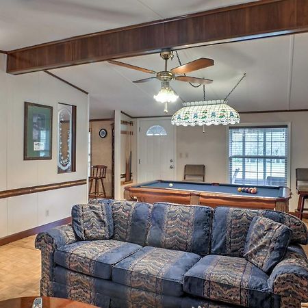 Ooltewah Cabin With Grill, Pool Table And Porch! Bagian luar foto
