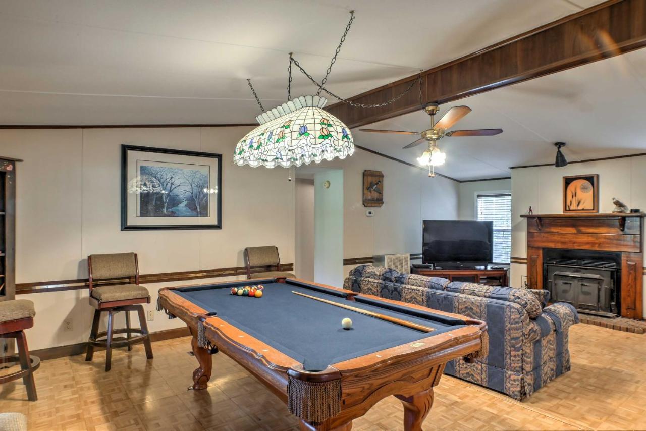 Ooltewah Cabin With Grill, Pool Table And Porch! Bagian luar foto
