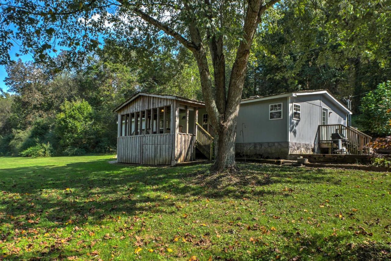 Ooltewah Cabin With Grill, Pool Table And Porch! Bagian luar foto