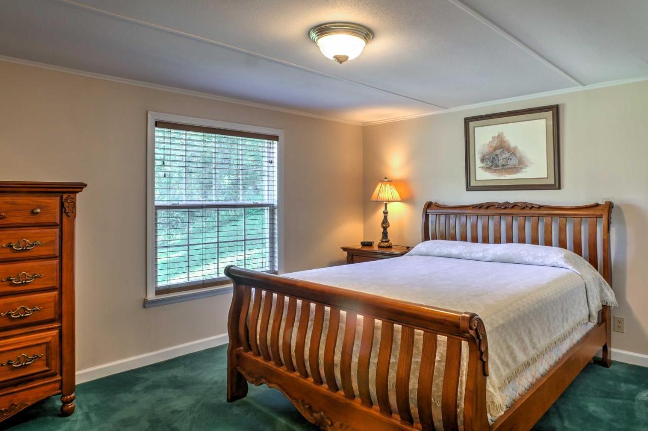 Ooltewah Cabin With Grill, Pool Table And Porch! Bagian luar foto